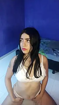 Snapshot of marina_huerta03 chatting on 12/03/25, 07:12 marina huerta03 online show from 12/03/25, 07:12