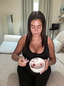 ultimate PAWG online show from 04/16/26, 08:37