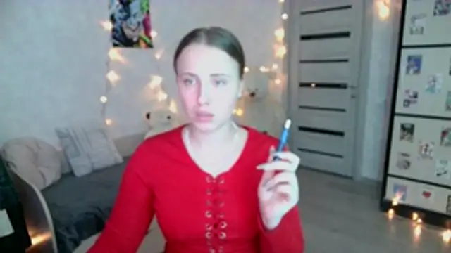 Snapshot of BarbiePieer chatting on 11/03/25, 02:35 BarbiePieer online show from 11/03/25, 02:35