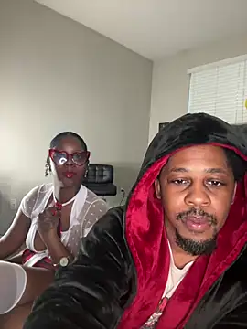 piscesaurora online show from 03/17/25, 11:42