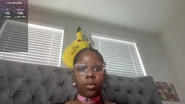 piscesaurora online show from 03/22/25, 12:57