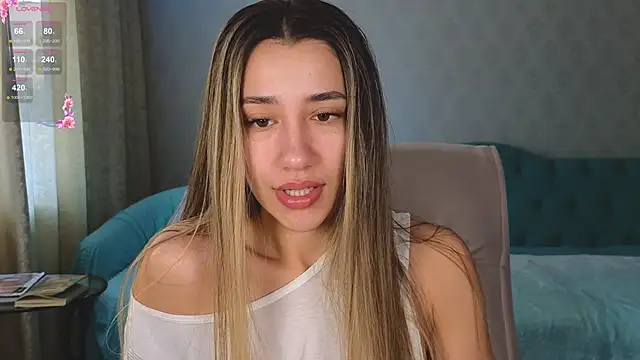 hot ass 18 online show from 04/07/26, 02:01