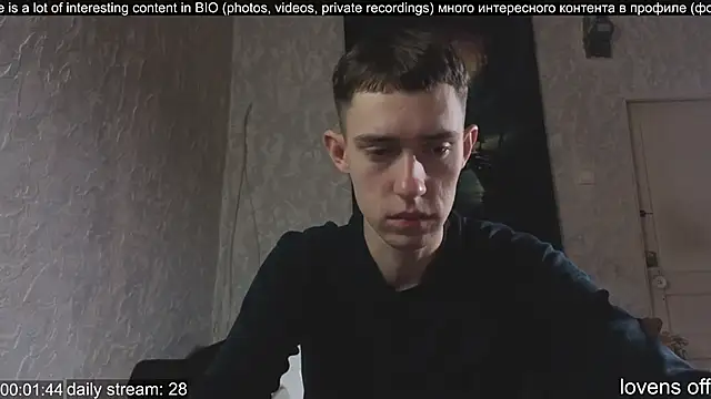 Snapshot of w0rkman chatting on 09/15/25, 02:33 w0rkman online show from 09/15/25, 02:33