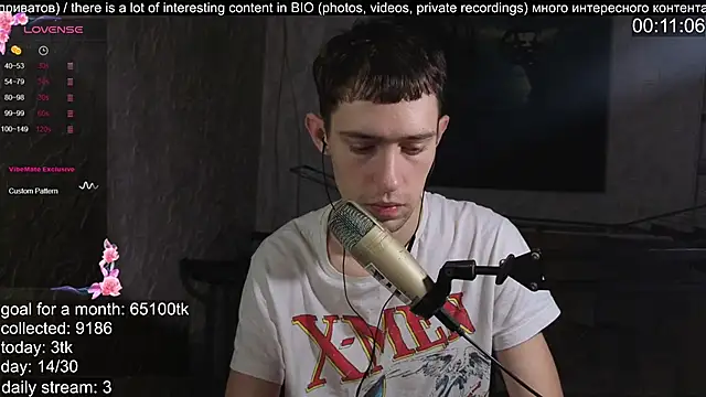 Snapshot of w0rkman chatting on 10/16/25, 06:25 w0rkman online show from 10/16/25, 06:25