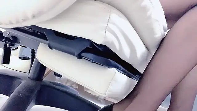 Alma va online show from 11/22/25, 01:54