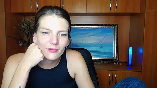 Snapshot of VanessaRey_ chatting on 09/23/25, 06:27 VanessaRey online show from 09/23/25, 06:27