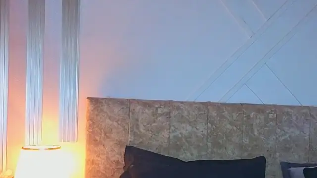 Snapshot of angelinarouse_ chatting on 02/22/26, 03:51 angelinarouse online show from 02/22/26, 03:51