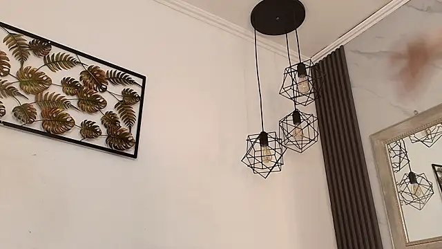 Snapshot of juliana_luque chatting on 10/07/25, 12:02 juliana luque online show from 10/07/25, 12:02
