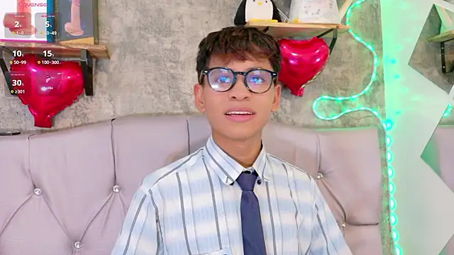 Ethan Westt online show from 03/10/26, 09:20