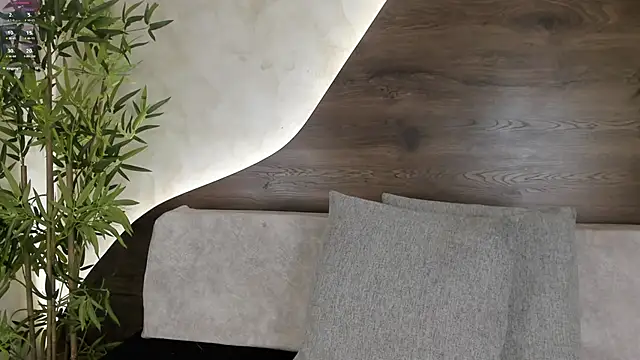 Snapshot of mia_lacy_ chatting on 09/25/25, 07:50 mia lacy online show from 09/25/25, 07:50