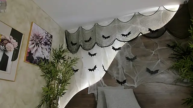 Snapshot of mia_lacy_ chatting on 11/05/25, 07:25 mia lacy online show from 11/05/25, 07:25