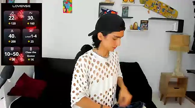 leoaddams22 online show from 03/18/25, 06:59