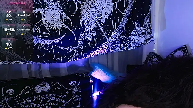 Snapshot of mikaskullcs chatting on 03/21/25, 10:50 mikaskullcs online show from 03/21/25, 10:50