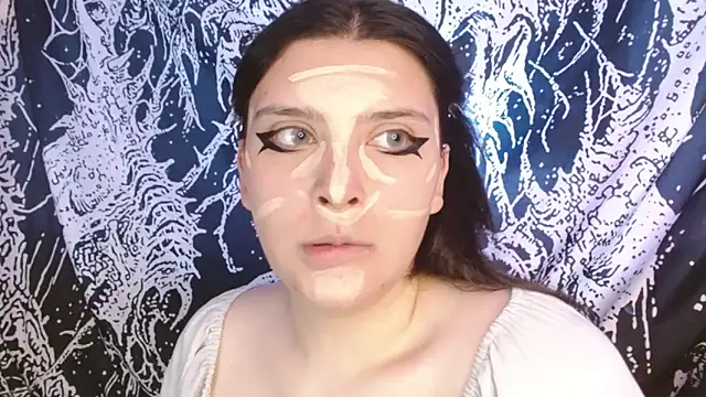 Snapshot of mikaskullcs chatting on 12/04/25, 09:45 mikaskullcs online show from 12/04/25, 09:45