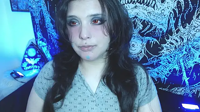 mikaskullcs online show from 04/15/26, 06:15