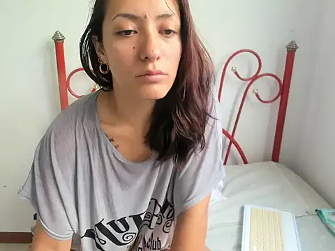 DulceXmile online show from 12/05/25, 12:47