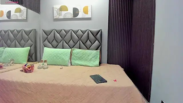 Andrew Taylor09 online show from 02/25/26, 08:29