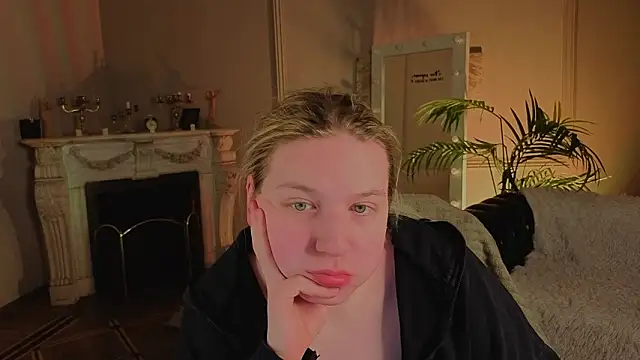 Jes Solar online show from 02/04/26, 09:42