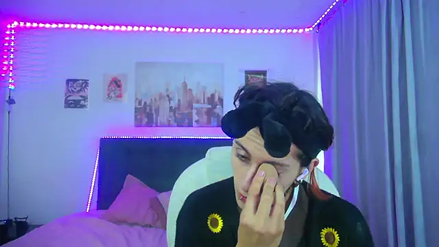 goth minerva online show from 04/13/26, 01:38