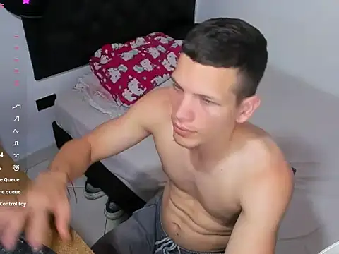 Snapshot of kevinkewman chatting on 02/03/26, 10:09 kevinkewman online show from 02/03/26, 10:09