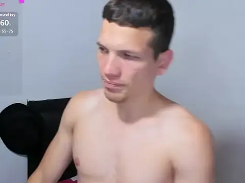 Snapshot of kevinkewman chatting on 02/08/26, 11:13 kevinkewman online show from 02/08/26, 11:13