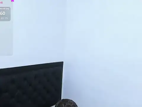 Snapshot of kevinkewman chatting on 02/09/26, 10:19 kevinkewman online show from 02/09/26, 10:19