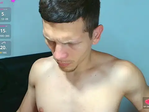 Snapshot of kevinkewman chatting on 02/14/26, 10:23 kevinkewman online show from 02/14/26, 10:23