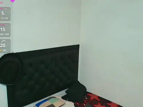 Snapshot of kevinkewman chatting on 02/19/26, 12:23 kevinkewman online show from 02/19/26, 12:23