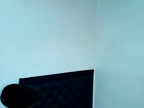 Snapshot of kevinkewman chatting on 04/15/26, 12:56 kevinkewman online show from 04/15/26, 12:56