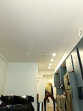 ItsBarbieBitcxxxx69 online show from 03/10/26, 07:19