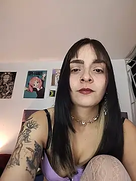 KARINNA  RAVEN online show from 05/15/26, 12:28
