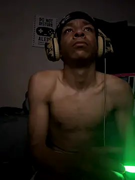 Snapshot of Keeppage chatting on 11/08/25, 08:14 Keeppage online show from 11/08/25, 08:14