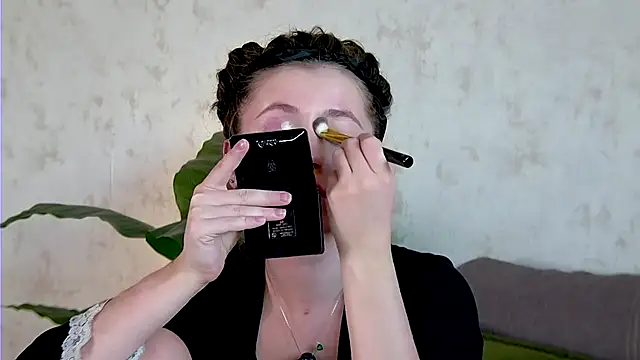 Snapshot of AshleyD_ chatting on 09/29/25, 02:38 AshleyD online show from 09/29/25, 02:38