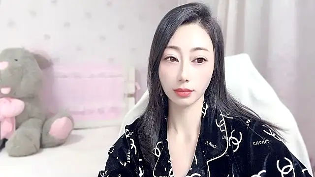 Snapshot of anjila888 chatting on 09/22/25, 01:46 anjila888 online show from 09/22/25, 01:46