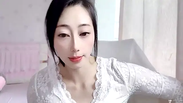 Snapshot of anjila888 chatting on 10/12/25, 09:08 anjila888 online show from 10/12/25, 09:08