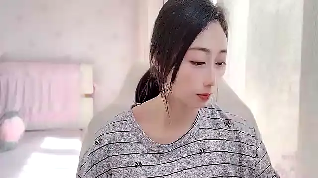 Snapshot of anjila888 chatting on 11/02/25, 04:15 anjila888 online show from 11/02/25, 04:15