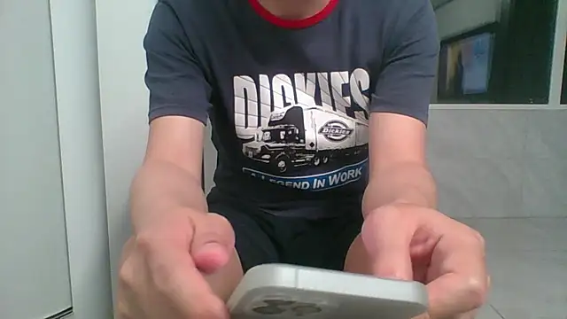 Snapshot of nole_china7 chatting on 06/08/26, 01:33 nole china7 online show from 06/08/26, 01:33