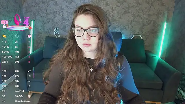 LuxSopphia online show from 03/15/26, 08:04