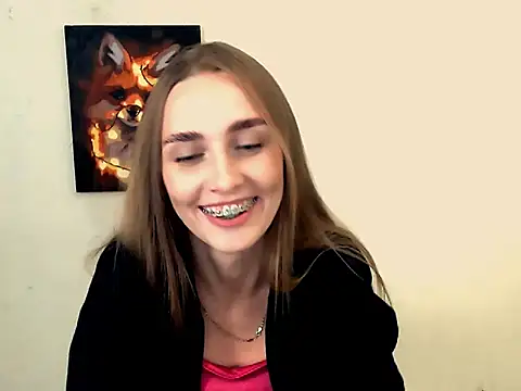 Snapshot of Doll_Angelina chatting on 09/15/25, 06:13 Doll Angelina online show from 09/15/25, 06:13