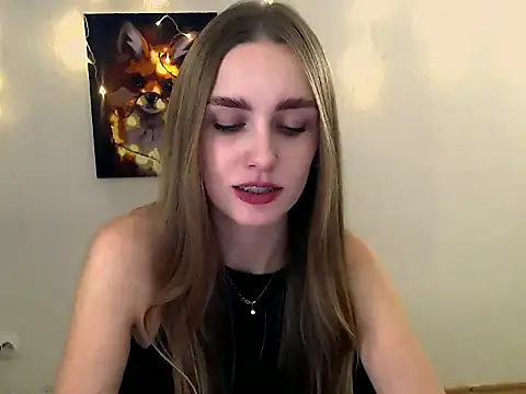 Snapshot of Doll_Angelina chatting on 11/28/25, 08:50 Doll Angelina online show from 11/28/25, 08:50