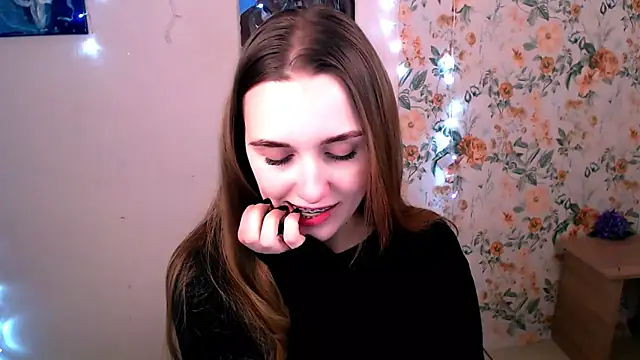 Snapshot of Doll_Angelina chatting on 02/01/26, 07:29 Doll Angelina online show from 02/01/26, 07:29