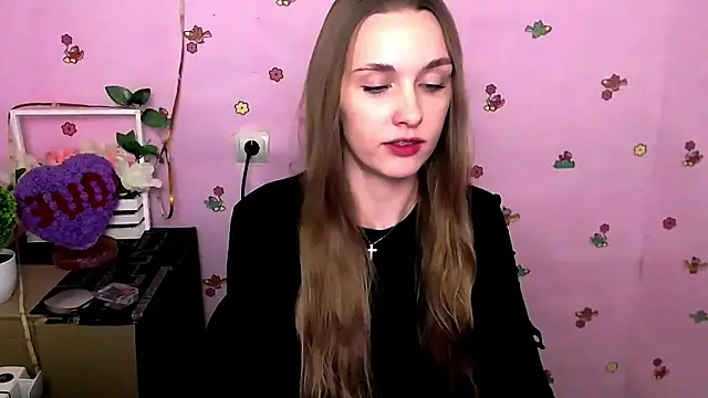 Snapshot of Doll_Angelina chatting on 02/13/26, 08:21 Doll Angelina online show from 02/13/26, 08:21