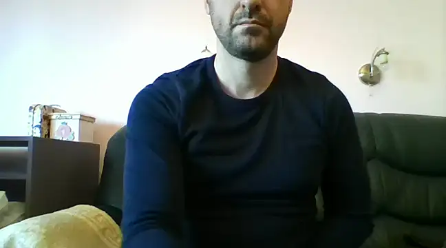 Snapshot of playman83 chatting on 03/19/25, 03:40 playman83 online show from 03/19/25, 03:40