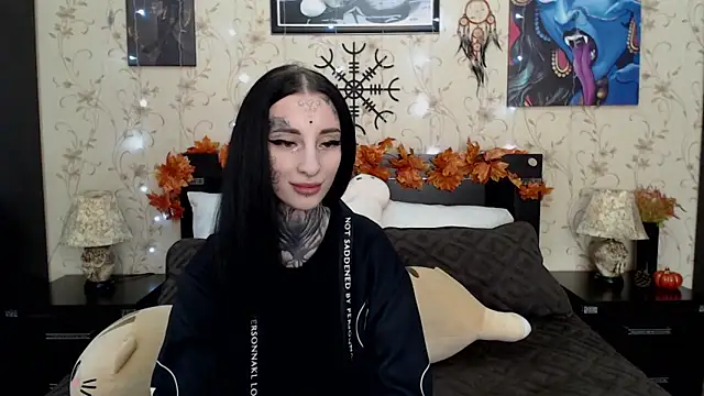 Snapshot of Velvetbat chatting on 10/07/25, 07:05 Velvetbat online show from 10/07/25, 07:05