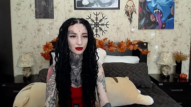 Snapshot of Velvetbat chatting on 10/30/25, 06:48 Velvetbat online show from 10/30/25, 06:48