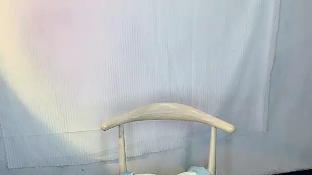 Snapshot of xiaoxiao_0415 chatting on 03/23/25, 08:26 xiaoxiao 0415 online show from 03/23/25, 08:26