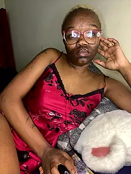 YummyMelanin117 online show from 01/11/26, 11:10