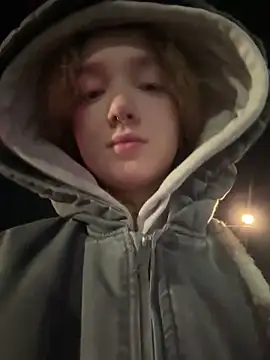 bambi lu online show from 03/06/26, 07:43