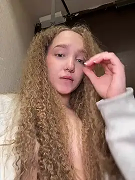 bambi lu online show from 03/08/26, 02:04