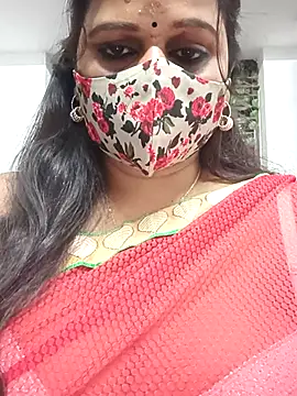 Snapshot of aparna99 chatting on 02/01/26, 07:12 aparna99 online show from 02/01/26, 07:12